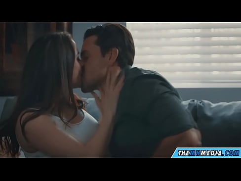 ❤️ Ρομαντικό σεξ με μια καλή μαμά με πλούσιο στήθος ❤ Πορνό βίντεο